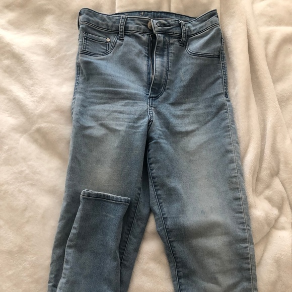 H&M High Waisted Jeans - Picture 1 of 2